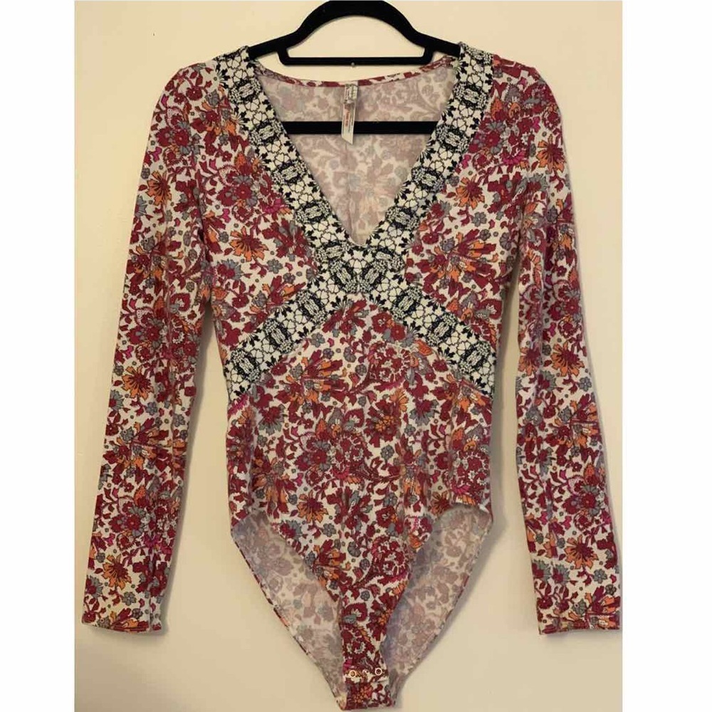 Intimately FREE PEOPLE LongSleeved Bodysuit SM